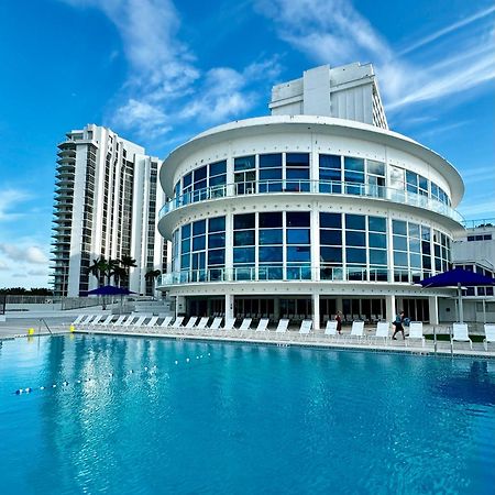 Beachfront Property Pool Gym Tennis Miami Beach! Exterior photo