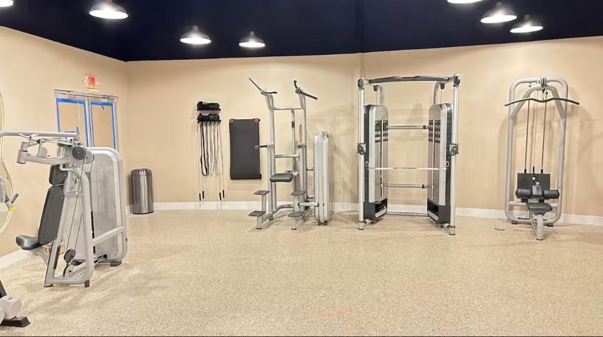 Beachfront Property Pool Gym Tennis Miami Beach! Exterior photo
